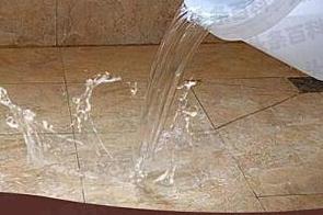 新乡市漏水维修 免砸砖防水材料该如何施工